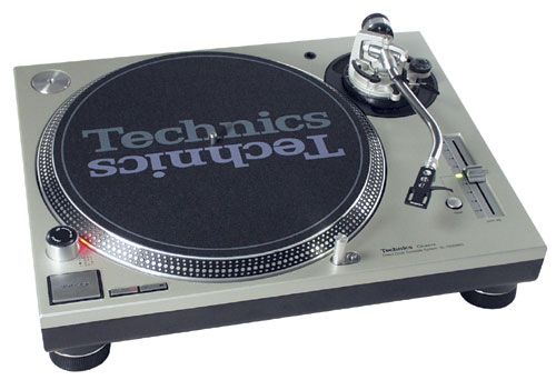 Technics Sl1200 Turntable