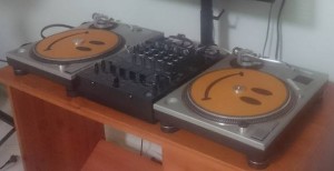 technics-sl1200-pioneer-djm800