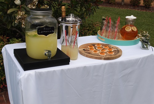 wedding ceremony drinks table